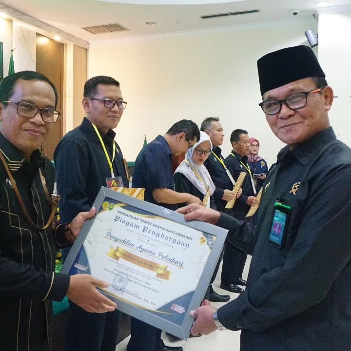 award2